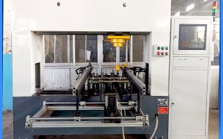 大明科技之王 大明金属科技取得一种侧弯校直机专利，平整过的钢板平整度和直线度均较佳